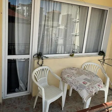 Apartman Manolovi *