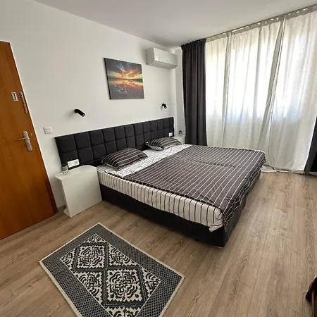 Manolovi Apartman *