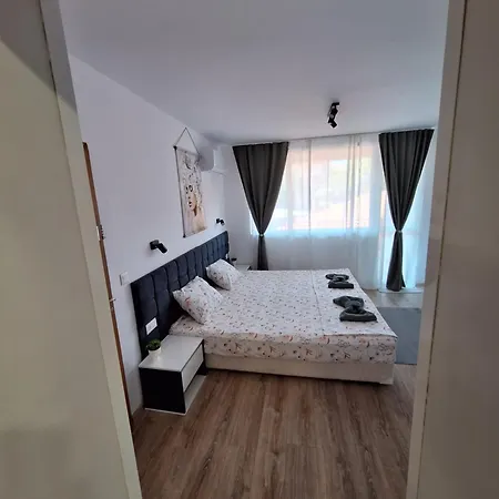 Manolovi * Obzor