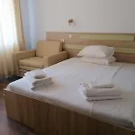 Manolovi Apartment Obzor