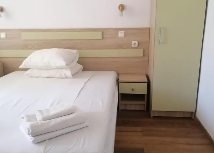 Apartment Manolovi Obzor